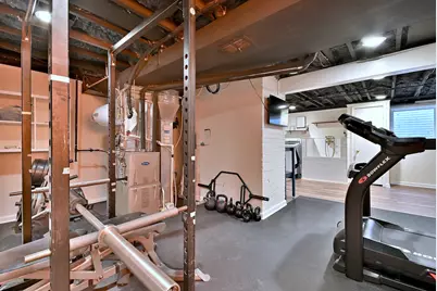 1105 S Euclid Avenue, Villa Park, IL 60181 - Photo 32