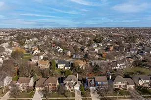 38 Breckenridge Dr, Aurora, IL 60504 - Photo 46