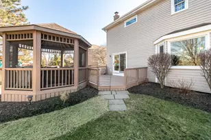 282 Waterford Dr, Lake Zurich, IL 60047 - Photo 30