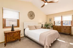 282 Waterford Dr, Lake Zurich, IL 60047 - Photo 16