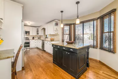 282 Waterford Drive, Lake Zurich, IL 60047 - Photo 10