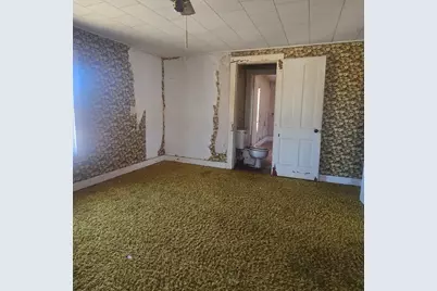 201 W 2nd Street, Leaf River, IL 61047 - Photo 22