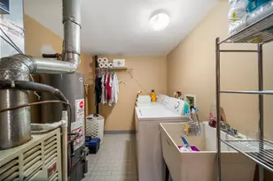 9026 Del Prado Dr, Palos Hills, IL 60465 - Photo 22