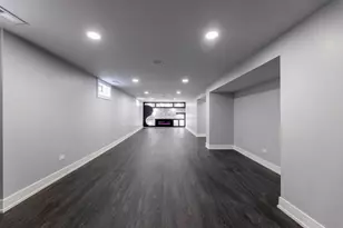 15305 Oak St, Dolton, IL 60419 - Photo 14