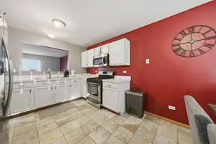 26164 W Tallgrass Trail, Channahon, IL 60410 - Photo 4