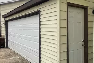 17720 Central Park Ave, Country Club Hills, IL 60478 - Photo 2