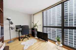 1540 N La Salle Dr, Chicago, IL 60610 - Photo 12