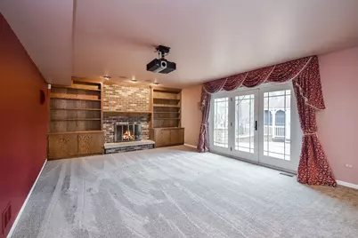 [Address not provided], Wheaton, IL 60187 - Photo 14