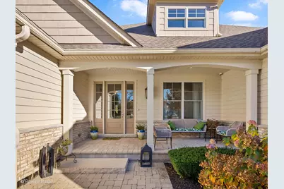 8363 Waterview Court, Burr Ridge, IL 60527 - Photo 4