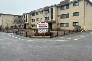 [Address not provided], Des Plaines, IL 60016 - Photo 1