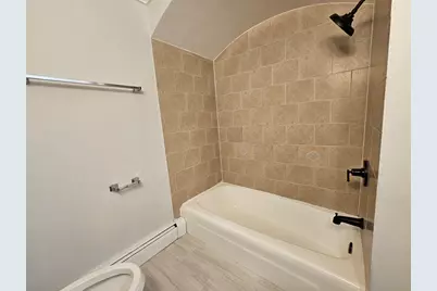 [Address not provided], Des Plaines, IL 60016 - Photo 22