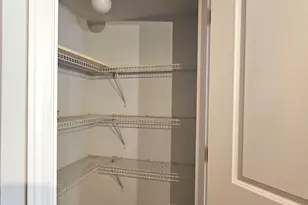 [Address not provided], Des Plaines, IL 60016 - Photo 14