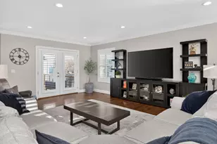 4343 Elm St, Downers Grove, IL 60515 - Photo 6