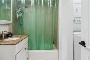 2311 N Commonwealth Ave, Chicago, IL 60614 - Photo 10