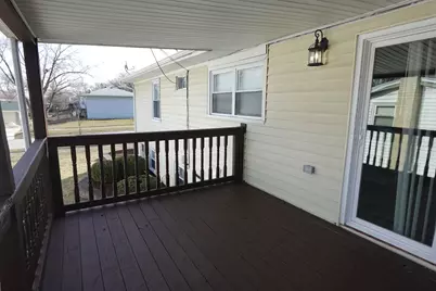 1800 Hollywood Avenue, Hanover Park, IL 60133 - Photo 4