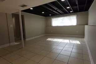 1800 Hollywood Ave, Hanover Park, IL 60133 - Photo 26