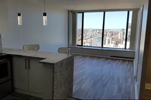 5455 N Sheridan Rd, Chicago, IL 60640 - Photo 4