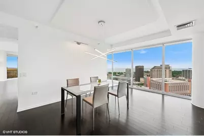 1720 Maple Avenue #2710, Evanston, IL 60201 - Photo 12