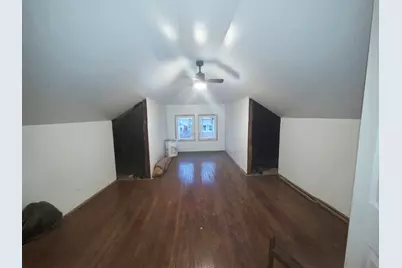 5752 W Byron Avenue, Chicago, IL 60634 - Photo 8