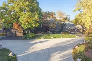 294 W Mallard Point, Lake Barrington, IL 60010 - Photo 4