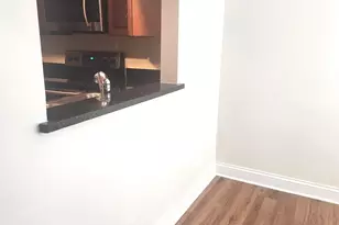 43 Foxcroft Blvd, Naperville, IL 60565 - Photo 6