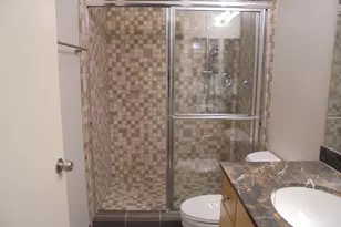 1111 W 15th St, Chicago, IL 60608 - Photo 18