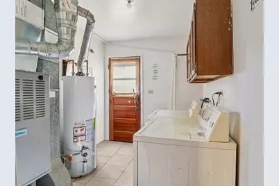 1532 N 39th Avenue, Stone Park, IL 60165 - Photo 8