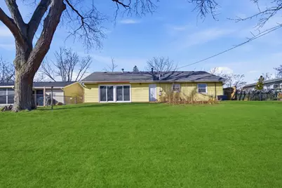 7873 Asbury Circle, Hanover Park, IL 60133 - Photo 20