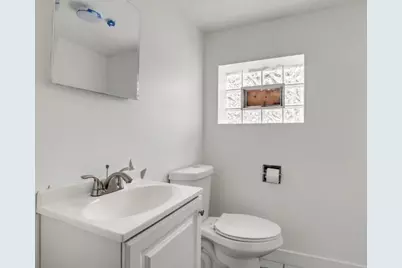 [Address not provided], Westchester, IL 60154 - Photo 14