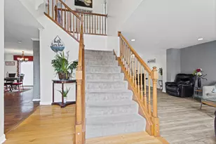 755 White Pine Cir, Lake in the Hills, IL 60156 - Photo 2