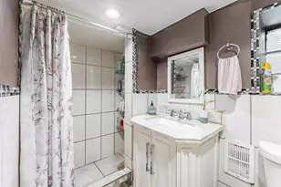 831 N Keystone Ave, Chicago, IL 60651 - Photo 20