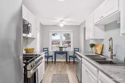 6S422 Naper Boulevard, Naperville, IL 60540 - Photo 6