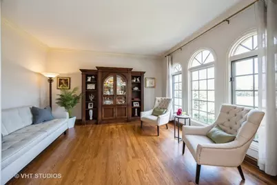 6100 Timber Ridge Court, Indian Head Park, IL 60525 - Photo 2