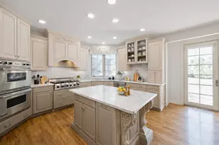 6100 Timber Ridge Ct, Indian Head Park, IL 60525 - Photo 12