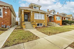 7871 W Oakleaf Ave, Elmwood Park, IL 60707 - Photo 2