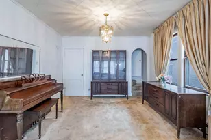 7871 W Oakleaf Ave, Elmwood Park, IL 60707 - Photo 4