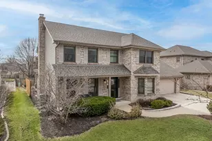 20W505 Elizabeth St, Downers Grove, IL 60516 - Photo 1