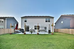 1381 Vineyard Ln, Pingree Grove, IL 60140 - Photo 42