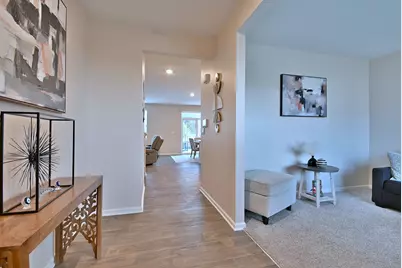 1381 Vineyard Lane, Pingree Grove, IL 60140 - Photo 4