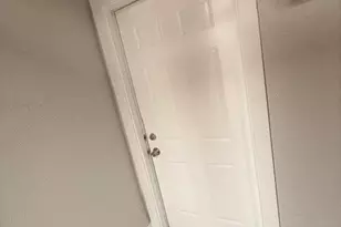 3651 W Grenshaw Street W, Chicago, IL 60624 - Photo 2