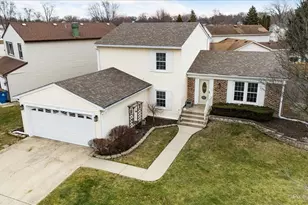 1751 Hemlock Dr, Glendale Heights, IL 60139 - Photo 1