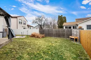 1751 Hemlock Dr, Glendale Heights, IL 60139 - Photo 24