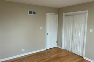 127 Hickory Rd, Oakwood Hills, IL 60013 - Photo 18