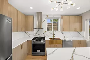 8645 S Bennett Ave, Chicago, IL 60617 - Photo 12