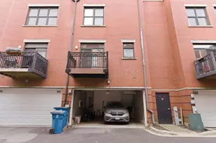 842 W 15th Pl, Chicago, IL 60608 - Photo 12