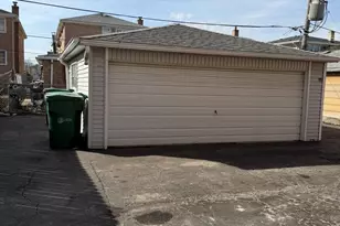 8652 S Leamington St, Burbank, IL 60459 - Photo 22