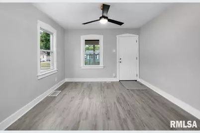 2519 29 1/2 Street, Rock Island, IL 61201 - Photo 10