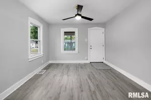 2519 29 1/2 St, Rock Island, IL 61201 - Photo 10