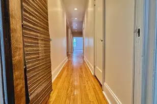 6735 S Oglesby Ave, Chicago, IL 60649 - Photo 4