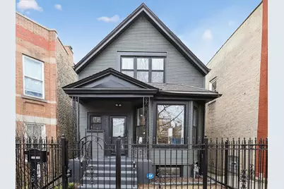 2817 N Sacramento Avenue, Chicago, IL 60618 - Photo 1